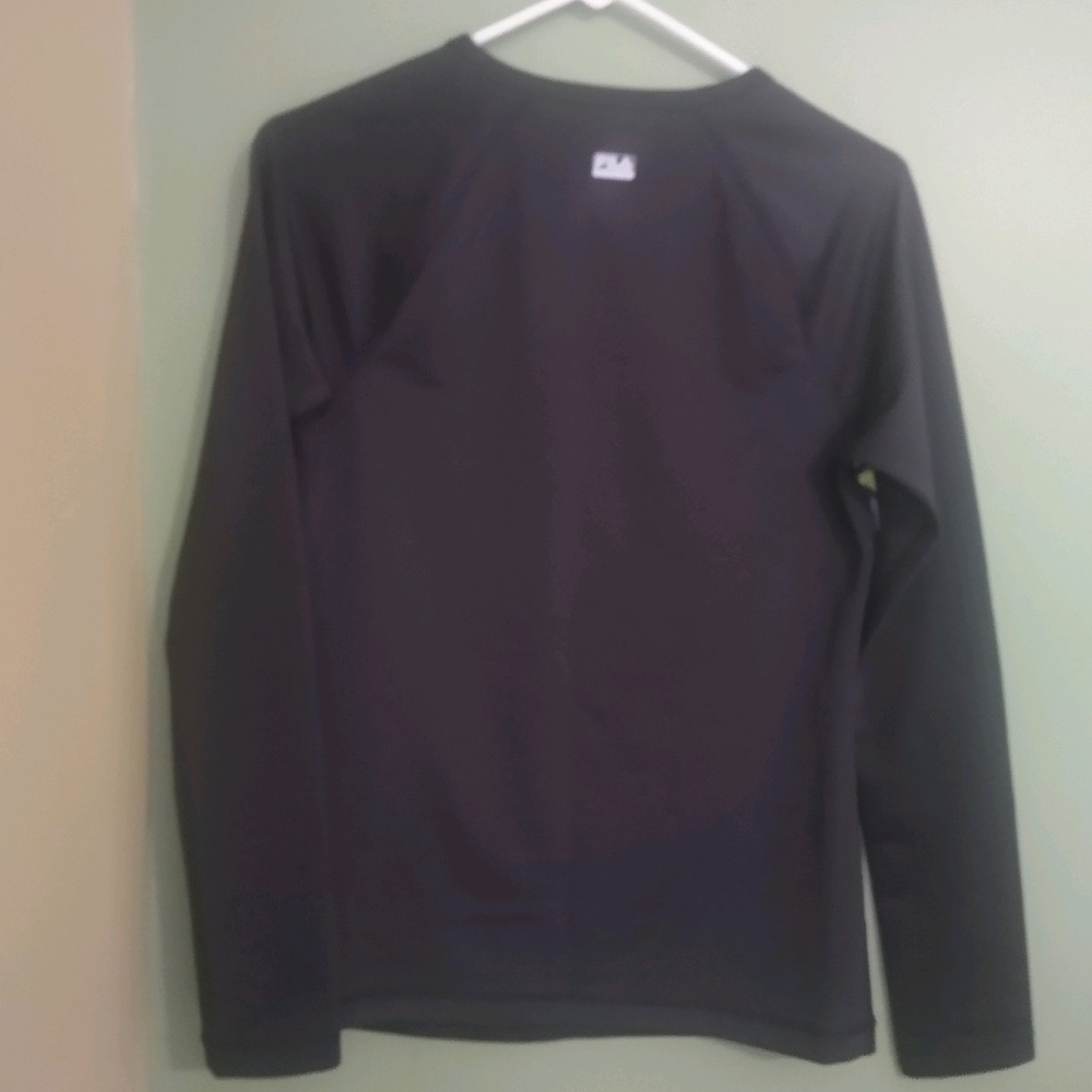 Fila top - Picture 2 of 3